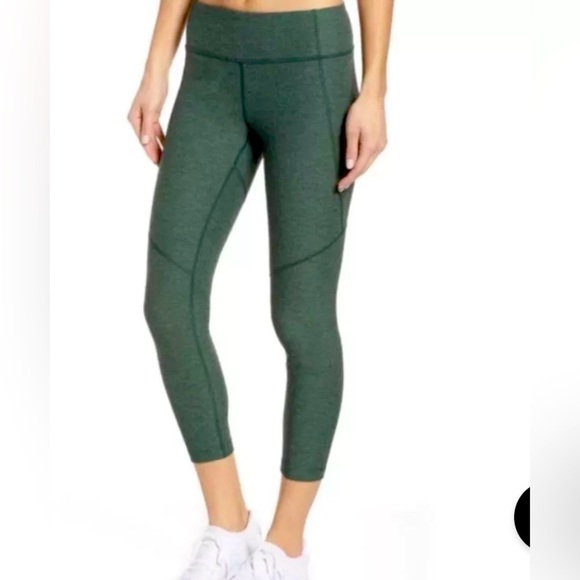 Outdoor Voices Pants - Outdoor Voices Warm Up Crop Leggings Hunter Green Compression Activewear Size S